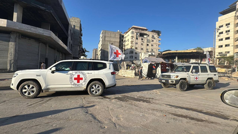 Hamas ve İsrail Arasında Rehine Takası Başladı - Resim : 7