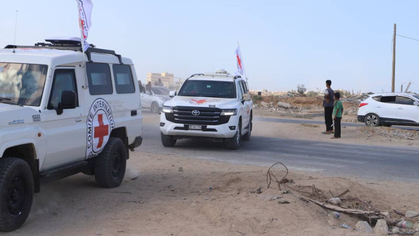 Hamas ve İsrail Arasında Rehine Takası Başladı - Resim : 1