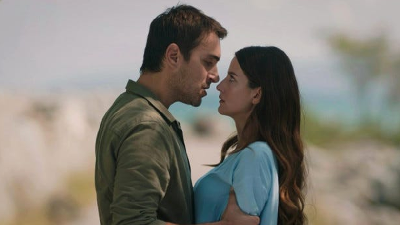 İrem Helvacıoğlu'nun Kızına Verdiği İsim Gündem Oldu! Duyanlar Hemen Anlamını Araştırdı - Resim : 1