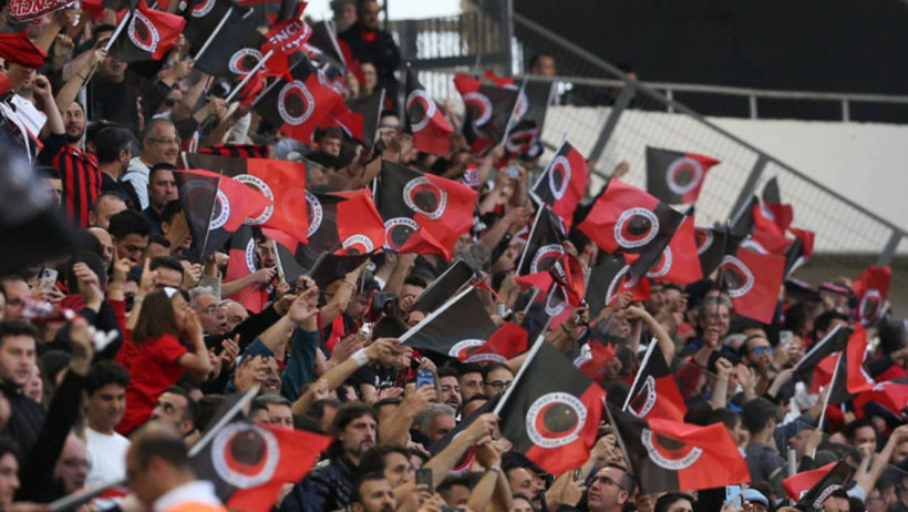 Süper Lig Sevinci Kursaklarında Kaldı: Türkiye’nin Dev Kulübünde İstifa Krizi - Resim : 2