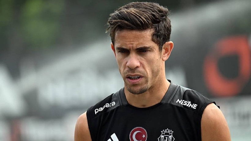 Beşiktaş’ta Deprem Üstüne Deprem! Sergen Yalçın ‘Seni İstemiyorum’ Diyerek Kapının Önüne Koydu - Resim : 1