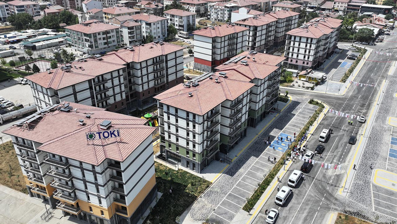 Depremzedeler İçin Borçlandırma İşlemleri Başlıyor: Senede İmza Atmayana Konut Verilmeyecek - Resim : 1