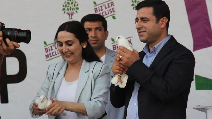 DEM Parti’den Selahattin Demirtaş ve Figen Yüksekdağ’a Ziyaret - Resim : 1