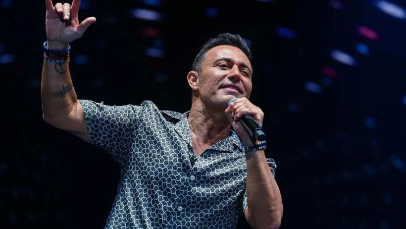 Mustafa Sandal’a İngiltere’den Büyük Jest! Ömür Boyu Geçerli Olacak - Resim : 2