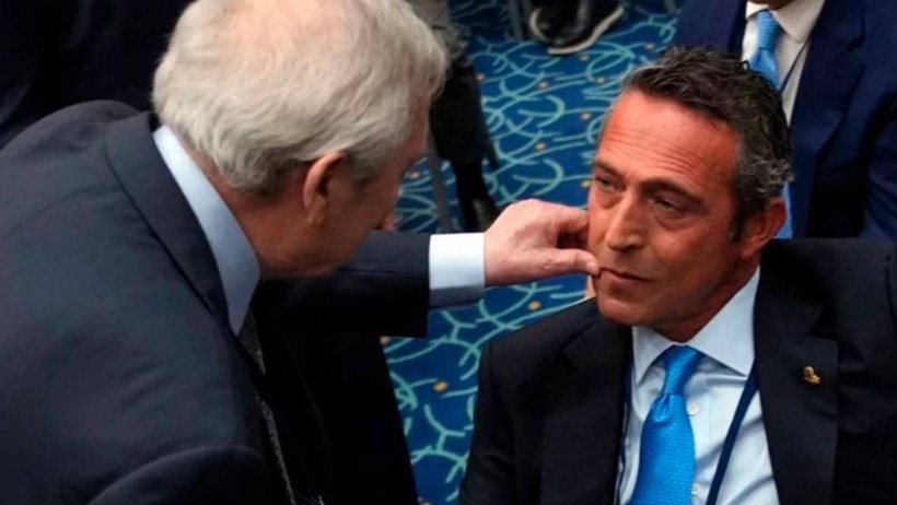 Aziz Yıldırım Yanına Kadar Geldi Ama O Oturuşunu Bile Değiştirmedi: Ali Koç'a Tepki Yağıyor - Resim : 1