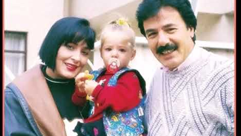 Ferdi Tayfur’un Kızı Tuğçe Tayfur ‘Miras’ Sessizliğini Bozdu, Tek Bir İsim Verdi - Resim : 1