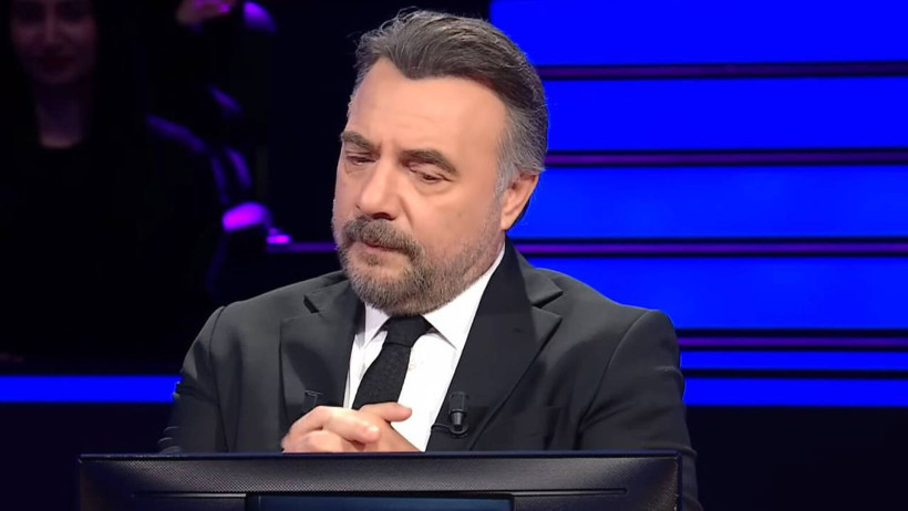 O Ses Türkiye'den Kim Milyoner Olmak İster’e Uzanan Yol Kısa Sürdü! 3. Soruda Elenince Oktay Kaynarca’nın Tepkisi Gündem Oldu - Resim : 2