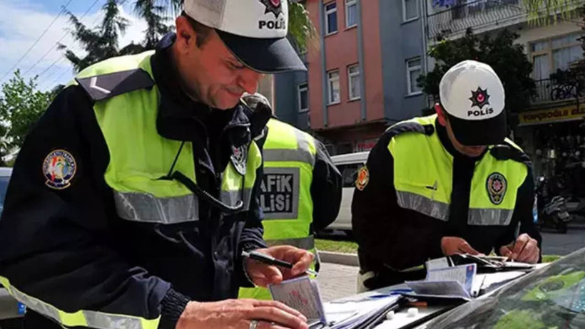 Trafik Cezalarında Milyonlarca Sürücüyü Etkileyecek Düzenleme: AKP Düğmeye Bastı! Artık Tamamen Kaldırılacak - Resim : 2