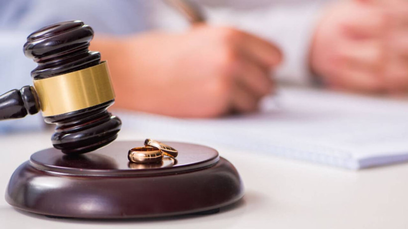 Yeni Nesil Nafaka Dönemi: Boşanma Protokolünde İlk! 10 Yıl Boyunca Bu Parayı da Ödeyecek - Resim : 1