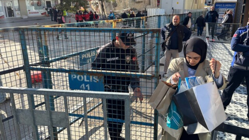 Gebze’de Yıkımdan Sonra Tahliye Alarm! Riskli Bölge Mühürlendi - Resim : 1