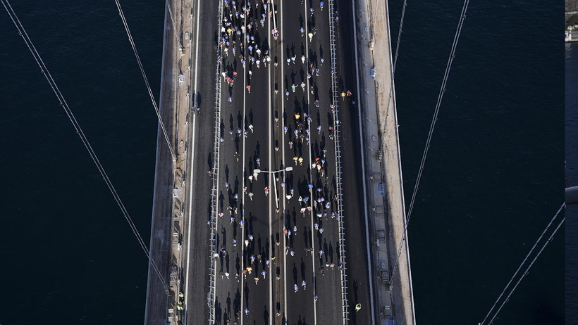 126 Ülkeden 41 Bin Sporcu: İstanbul Maratonu’nda Nefes Kesen Yarış - Resim : 1