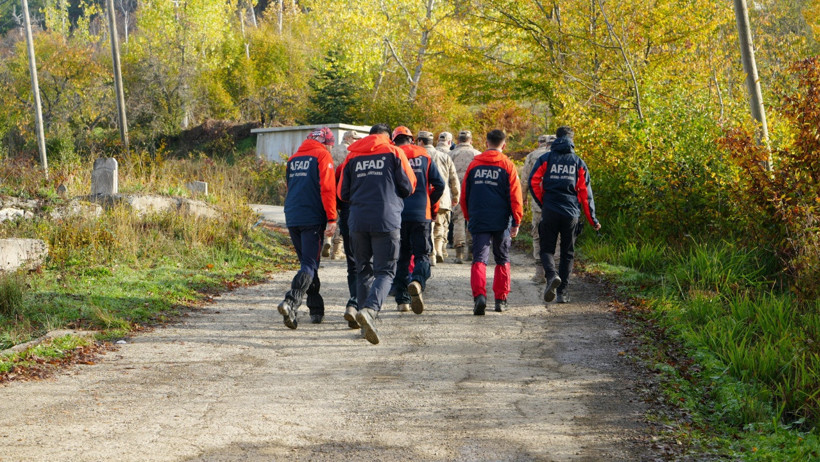 Anne ve Oğlu Sırra Kadem Bastı! Eşi Konuştu, Gizem Derinleşti - Resim : 2