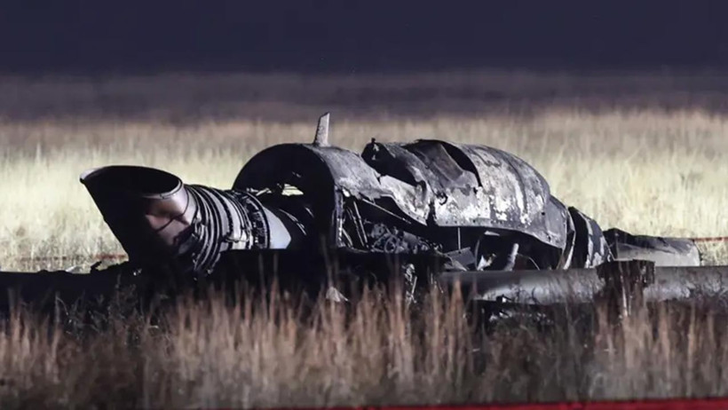 20 Askerimizin Şehit Olduğu Uçakta İnceleme Devam Ediyor! Enkazdan İlk Görüntüler Geldi - Resim : 4