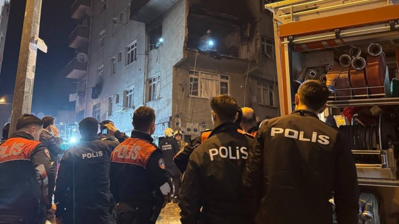 Kağıthane'de Bir Binada Patlama! Nedeni Öğrenildi - Resim : 1