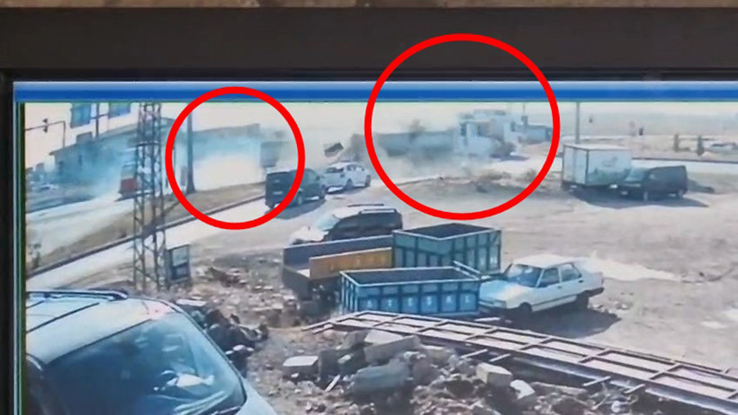 Kavşakta Katliam Gibi Kaza! İki Aracı Metrelerce Sürükledi, 4 Kişi Öldü - Resim : 1