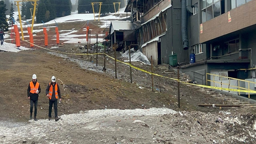 Otel Yangınında Milli Sporcu ve Ailesi Yangında Hayatını Kaybetmişti: Yakınlarından 10 Milyon Dolar İstendi - Resim : 5