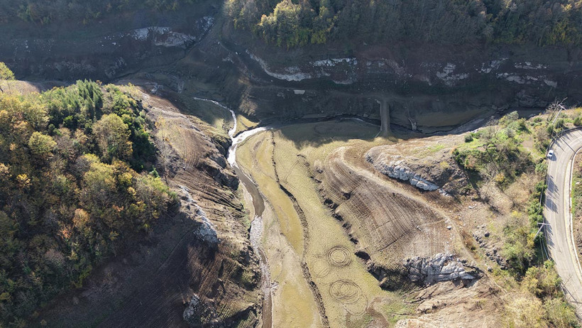Bir İl Susuz Kalabilir! Baraj Doluluğu Sadece Yüzde 4 - Resim : 1