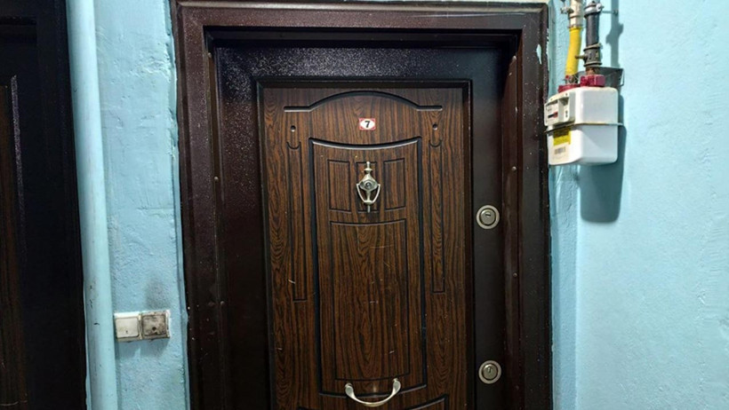 Mardin’de Tüyler Ürperten Olay! 3 Kişilik Ailenin Katledildiği Silah Tanıdık Evden Çıktı - Resim : 2