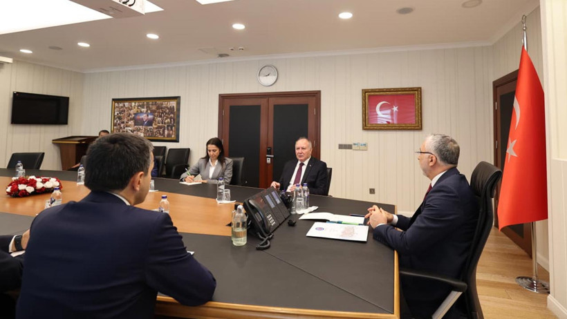 Milyonlar Bekliyor! Asgari Ücrette İlk Toplantı Sona Erdi - Resim : 2