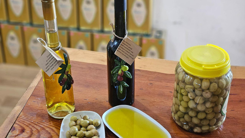 Antalya’da Üretiliyor! Bir Damlası İlaç Gibi, Kilosu Servet Değerinde - Resim : 2