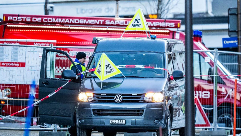 İsviçre’de Yılbaşı Gecesi Faciası! Kayak Merkezinde Patlama, En Az 40 Ölü - Resim : 2