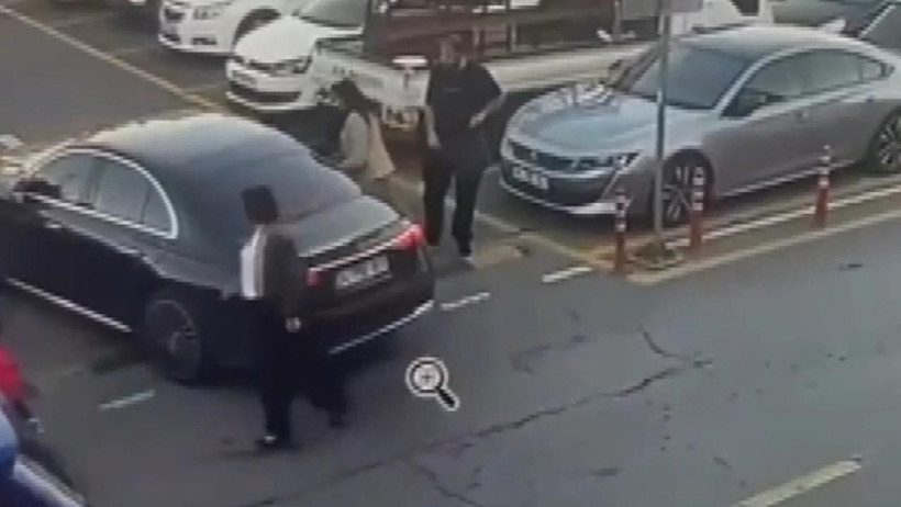 Adliye Vurgununda Organize Yapı Deşifre Oldu: Altınlar Nakde Çevrildi, Oto Galeriyle Aklanmak İstendi! Yeni Görüntüler Ortaya Çıktı - Resim : 3