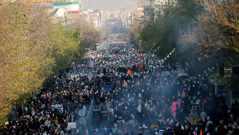 İran’da Dehşet Görüntüler: Sokaklar Cenazeyle Doldu! İsrail Olası Senaryolara Hazırlanıyor - Resim : 3