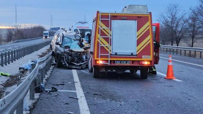 Konya'da Feci Kaza! Araçtan İnenler Kurtuldu, İçeride Kalan Hayatını Kaybetti - Resim : 2