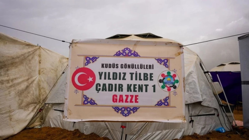 Yıldız Tilbe'den Alkışlık Hareket... Gazze'de Yaşam Alanı Kurdu - Resim : 1