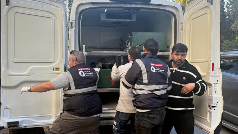 Antalya’da Kapısı Açık Dairede Facia! Aynur’u Katletti, İntihar Etti - Resim : 1