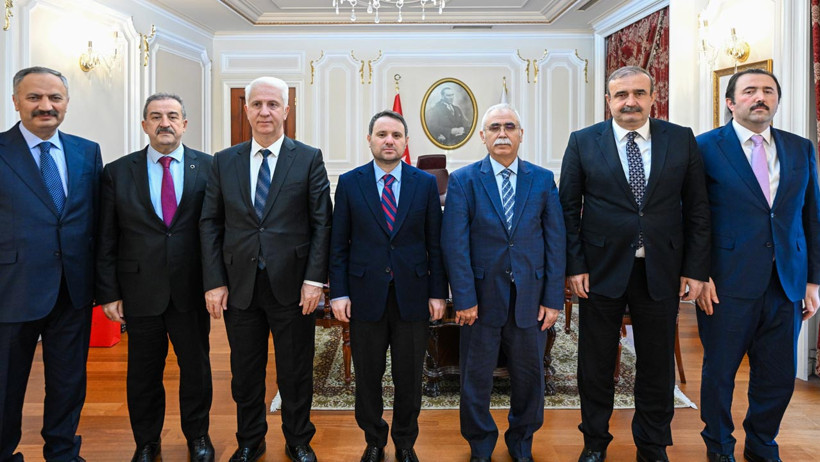 Bakan Gürlek’ten Peş Peşe Kritik Görüşmeler - Resim : 1