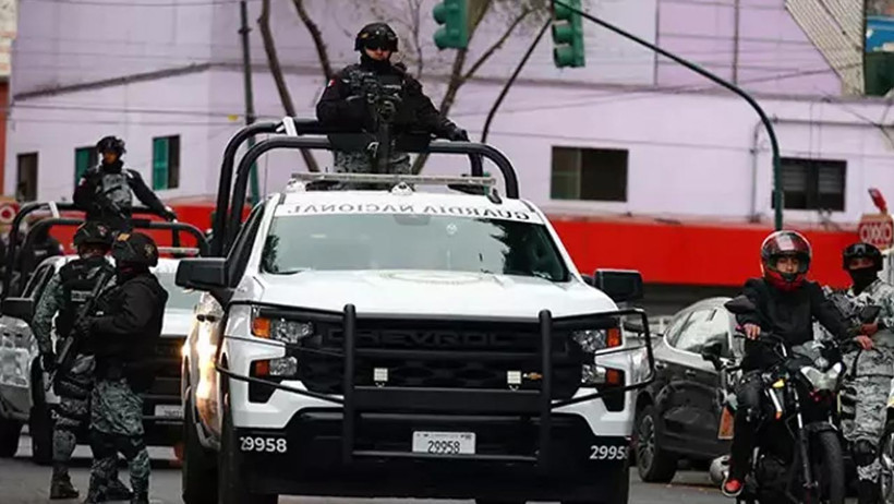 Meksika’da El Mencho Öldürüldü, Ülke Karıştı: Karteller Ateşkes Bozdu, Kırmızı Alarm İlan Edildi - Resim : 1