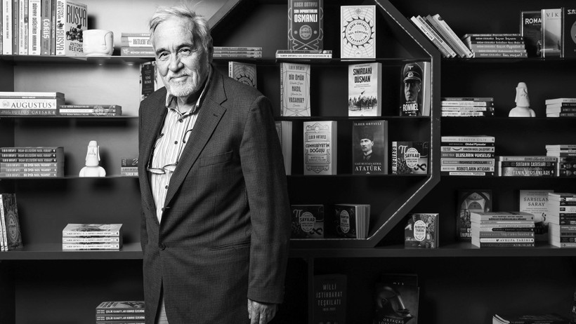 İlber Ortaylı'ya Son Veda... Tarihin Kalbine Defnedildi - Resim : 3