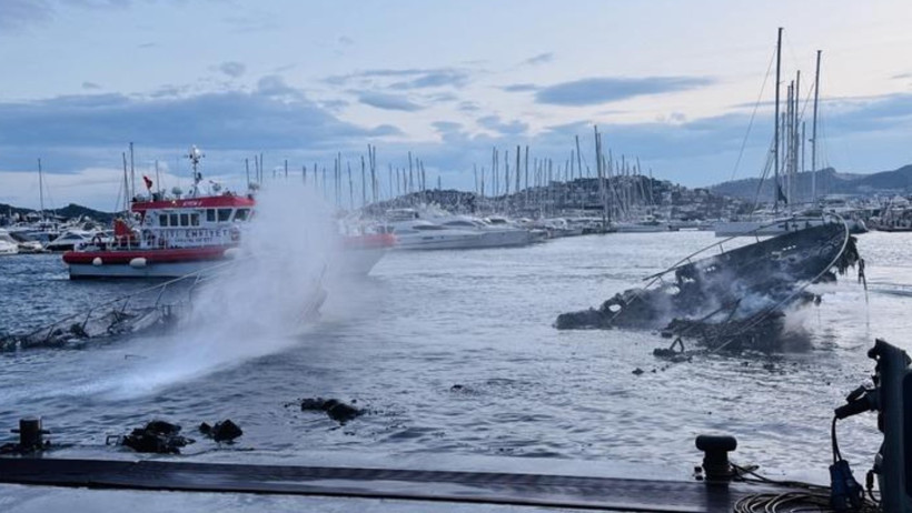 Bodrum Yalıkavak'ta Korkutan Görüntü: Milyonluk Tekneler Cayır Cayır Yandı - Resim : 2