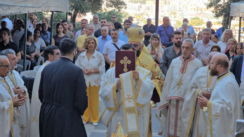 Dünyanın İlk Mağara Kilisesinde Kadim Buluşma: Hatay'da Aziz Petrus ve Pavlus Bayramı Kutlandı - Resim : 3
