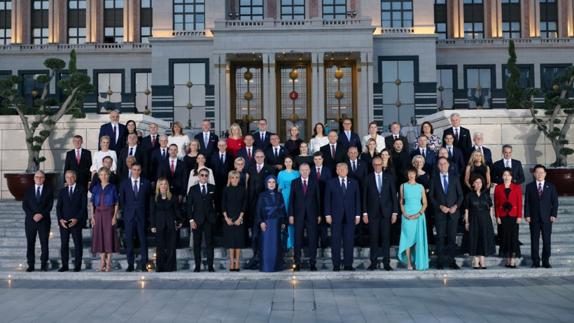 K&uuml;lliye'de NATO Resepsiyonu: D&uuml;nya Liderleri Bir Araya Geldi - Resim : 7