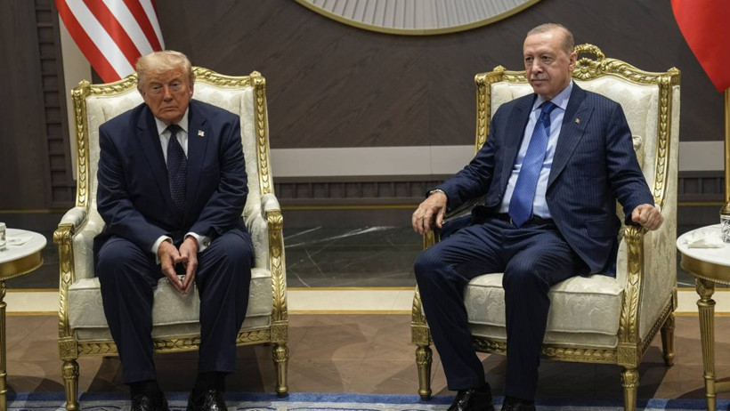 Dünyanın Gözü Ankara'da! Cumhurbaşkanı Erdoğan ABD Başkanı Trump'ı Karşıladı - Resim : 2