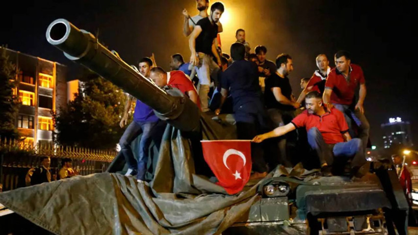 MİT İlk Kez Açıkladı: 15 Temmuz Planının Şifreleri Çözüldü! Hainler Aylarca Planladı, Millet Bir Gecede Tarih Yazdı - Resim : 6