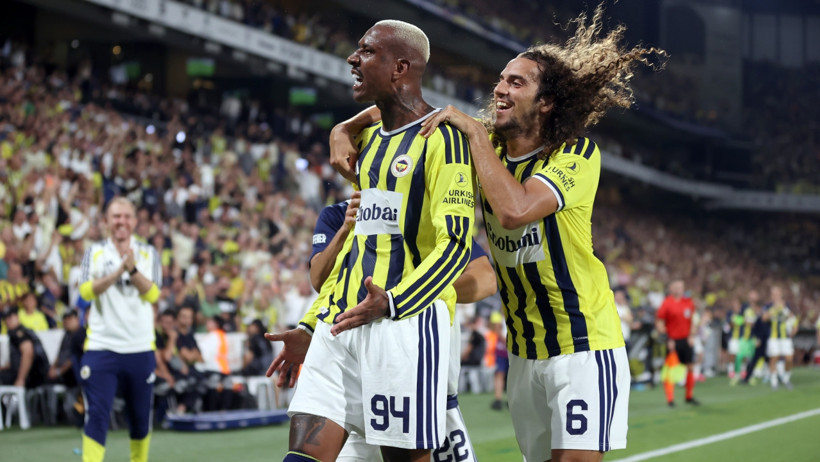 Fenerbahçe Devler Ligi Yürüyüşüne Galibiyetle Başladı - Resim : 1