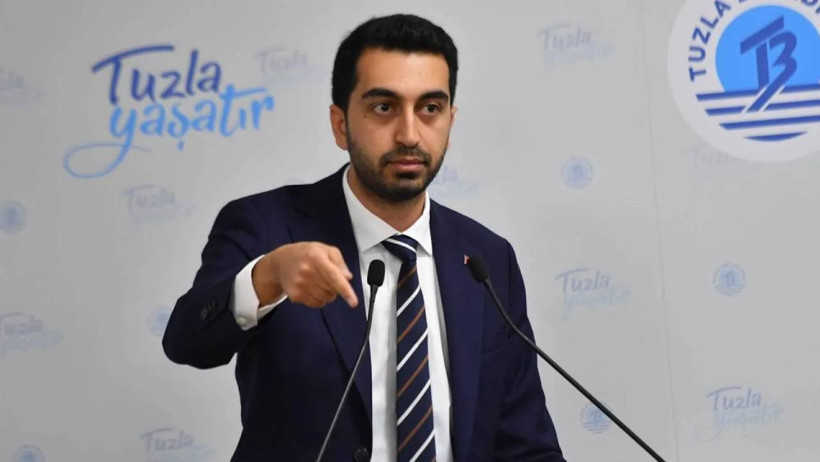 Bir CHP'li Belediye Daha AK Parti'ye mi Geçiyor? 'Yüzde 90' Diyerek Tarih Verdi - Resim : 1