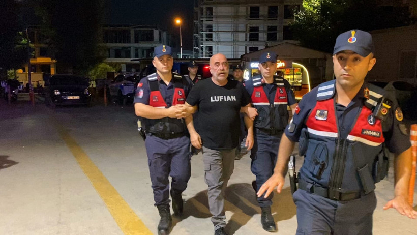 Ünlü Yönetmen Ezel Akay Uyuşturucu Operasyonunda Gözaltına Alındı - Resim : 1