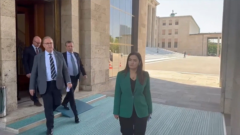 YENİ Parti Sonrası Meclis'te Yeni Dönem! CHP Heyeti Kurtulmuş İle Görüştü - Resim : 1