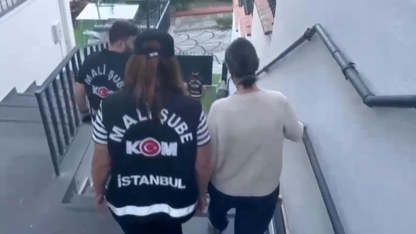 Üsküdar Belediyesi'ne Operasyon: Başkan Sinem Dedetaş Dahil 6 Gözaltı - Resim : 1