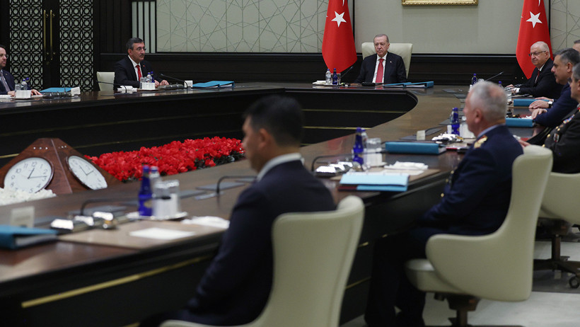 Cumhurbaşkanı Erdoğan Başkanlığında YAŞ Toplantısı Başladı, Kritik Kararlar Masada - Resim : 1