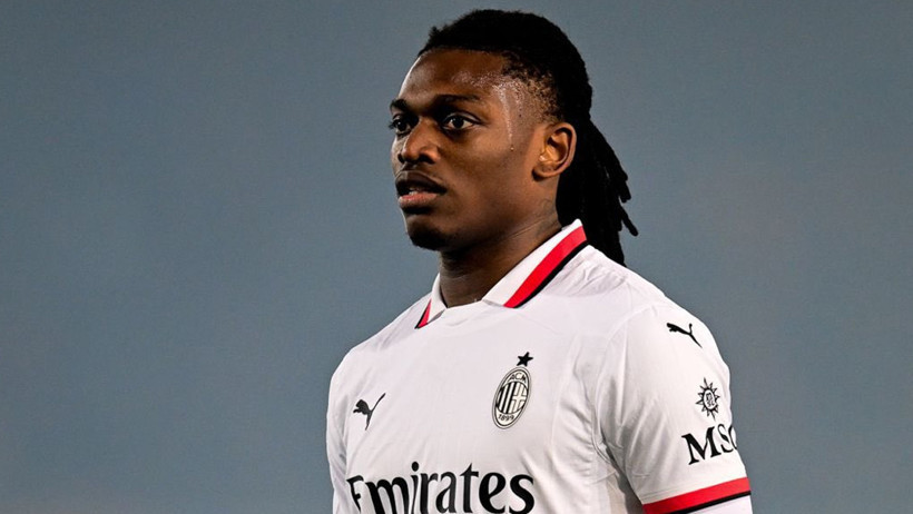 Galatasaray'dan Fenerbahçe'ye Transfer Çalımı, Rafael Leao İle Büyük Ölçüde Anlaşıldı - Resim : 1