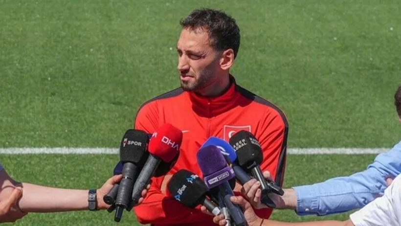 Süper Lig İddialarına Hakan Çalhanoğlu'ndan Net Yanıt! Geleceği İçin de Sinyali Verdi - Resim : 1
