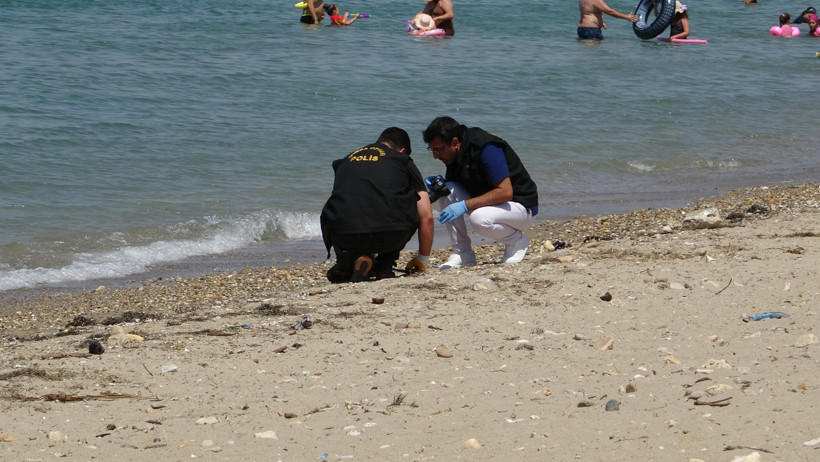 Çanakkale Sahilinde Bomba Alarmı! Çanakkale Savaşları'ndan Kalma Mühimmat Bulundu - Resim : 1