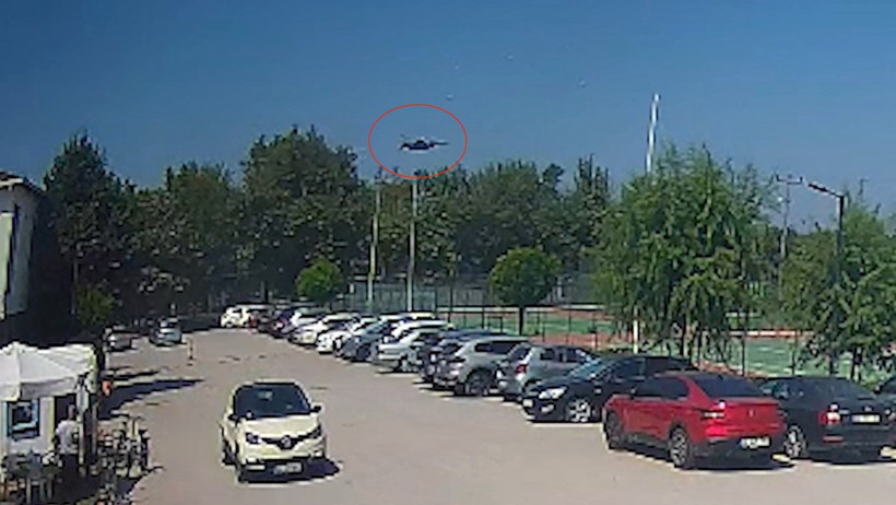 Yalova'da Askeri Eğitim Uçağı Düştü: Pilot Atlayarak Kurtuldu - Resim : 1