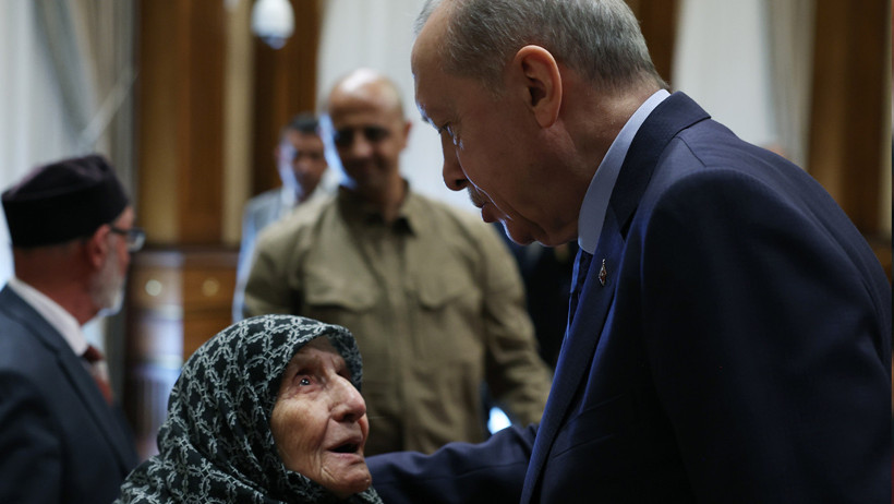 Cumhurbaşkanı Erdoğan'dan AK Parti'nin 25. Yıl Mesajı: 'Yeni Dönemin Yol Haritasını Ortaya Koyduğumuz Tarihi Bir Eşiktir' - Resim : 1
