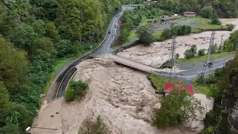 Kuvvetli Yağış Alarmı! Meteoroloji 11 İli Uyardı, Sel ve Heyelan Riski Var - Resim : 1